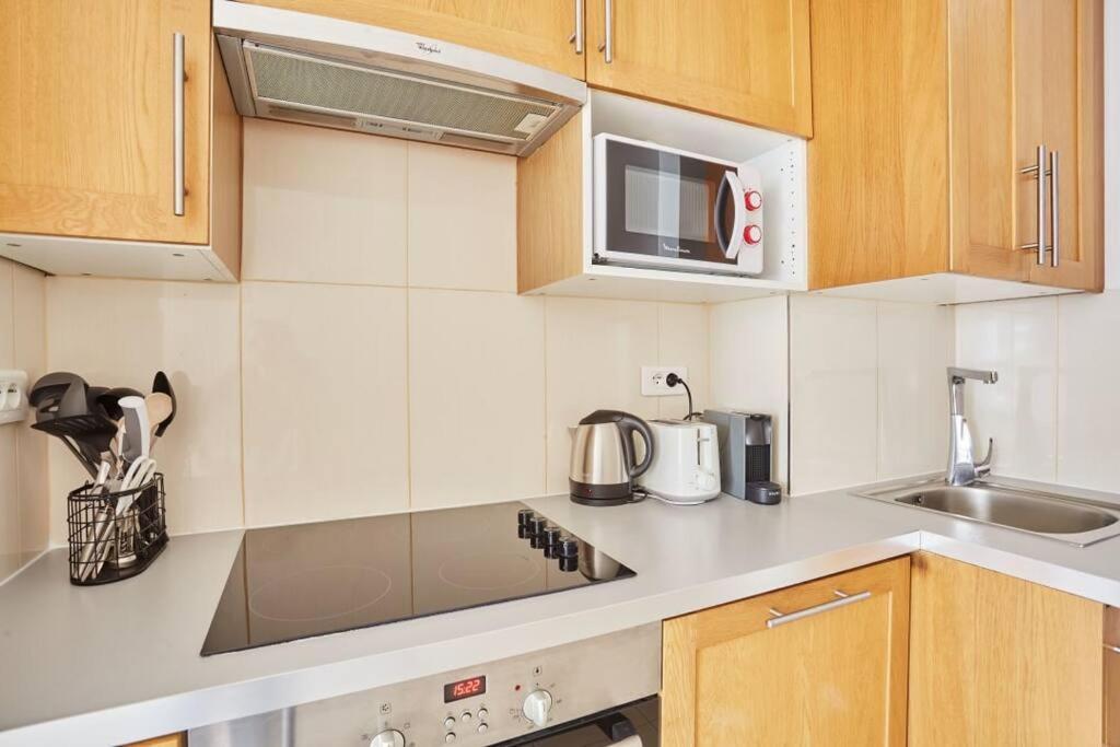 Rent A Room Apartments - Degas Paris Eksteriør billede